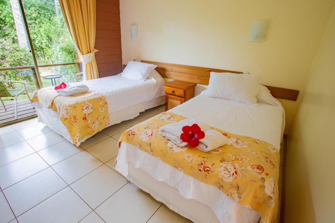 הנגה רואה Hostal Uruhao מראה חיצוני תמונה