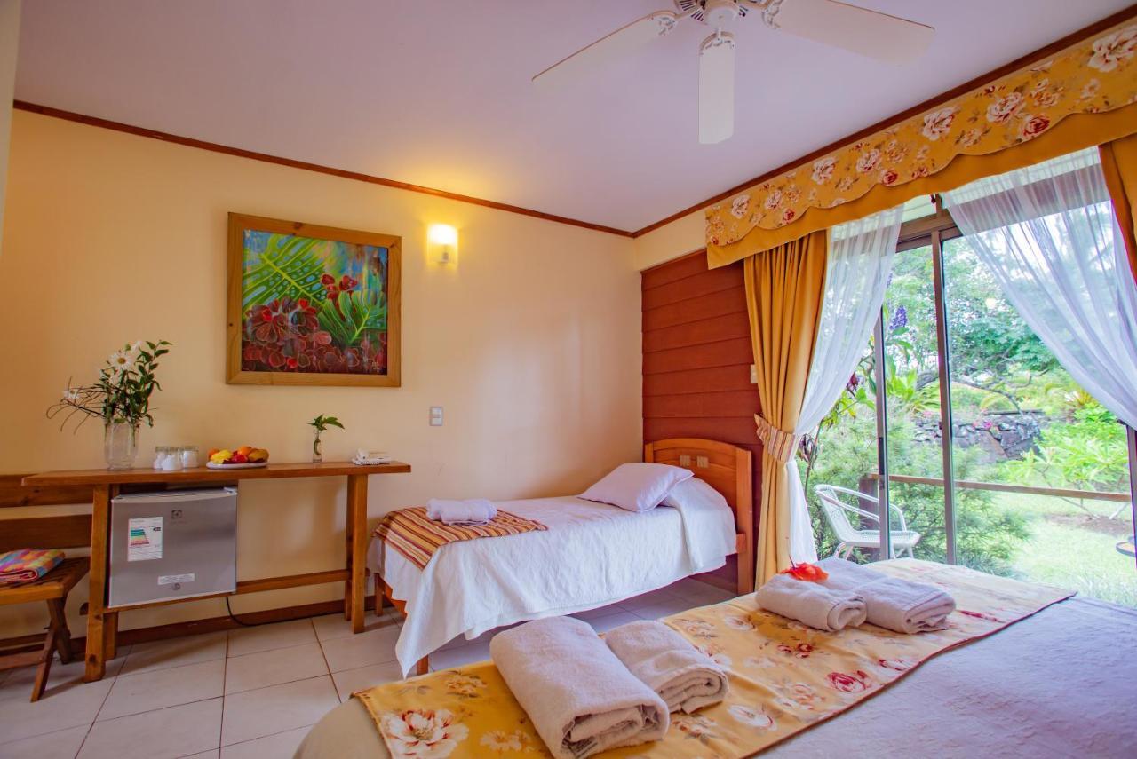 הנגה רואה Hostal Uruhao מראה חיצוני תמונה