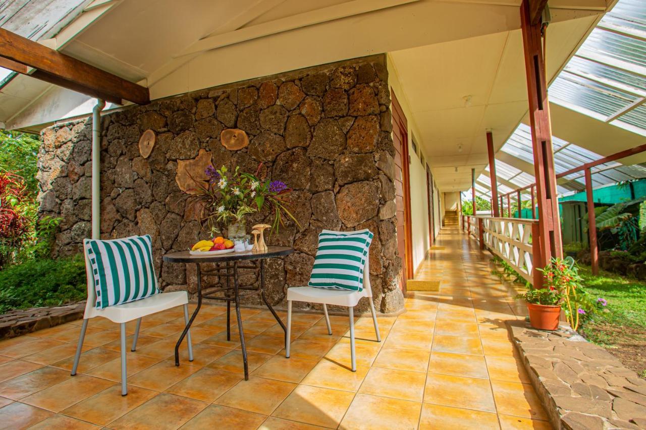 הנגה רואה Hostal Uruhao מראה חיצוני תמונה
