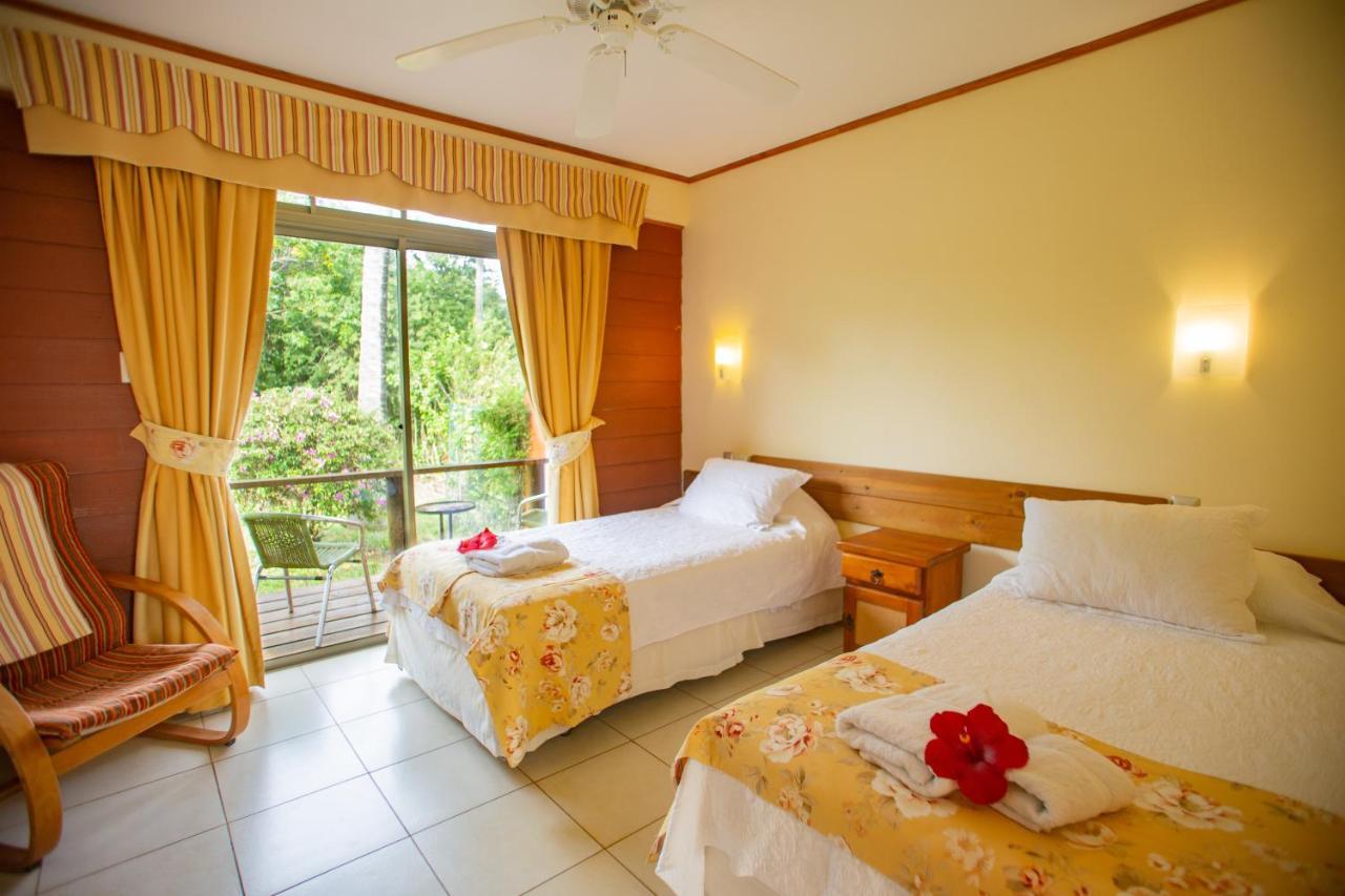 הנגה רואה Hostal Uruhao מראה חיצוני תמונה